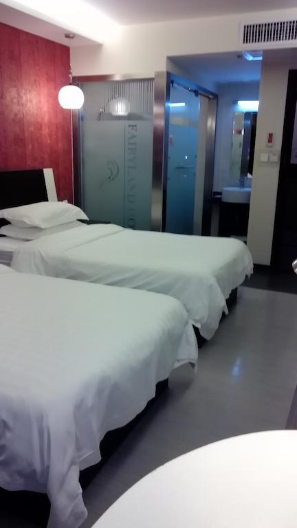 Fairyland Hotel Dongfeng Plaza Куньмин Экстерьер фото